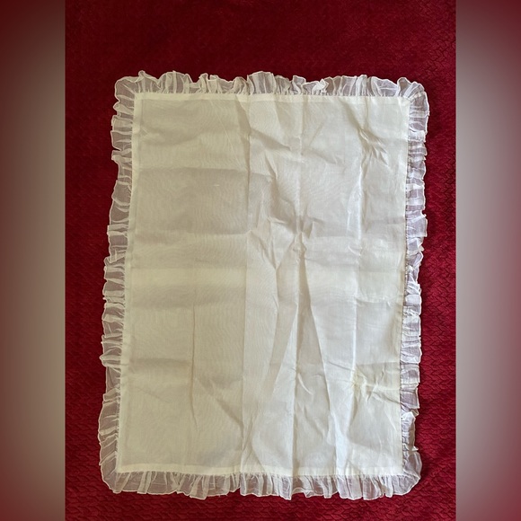 Ralph Lauren Ruffled One Standard Sham Shelter Island White Ruffle detail - Picture 3 of 11